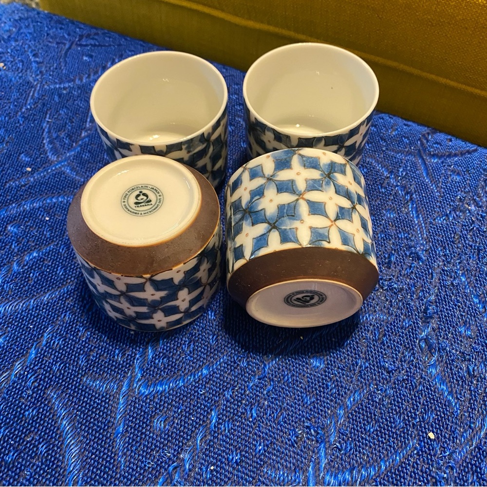 Teavana 4 piece tea cup set blue pattern